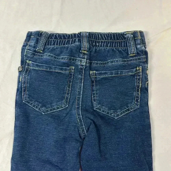 The Children's Place - pull on denim jeans. Size 24 months - Picture 4 of 4